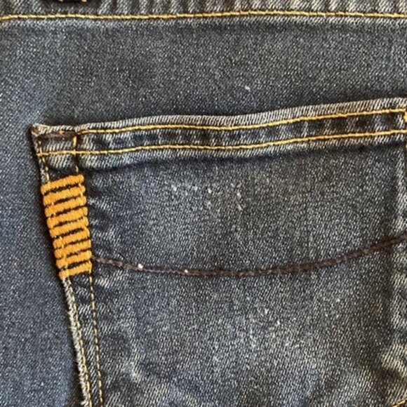 Paige Skyline Skinny Jeans - size 24 - Picture 6 of 12